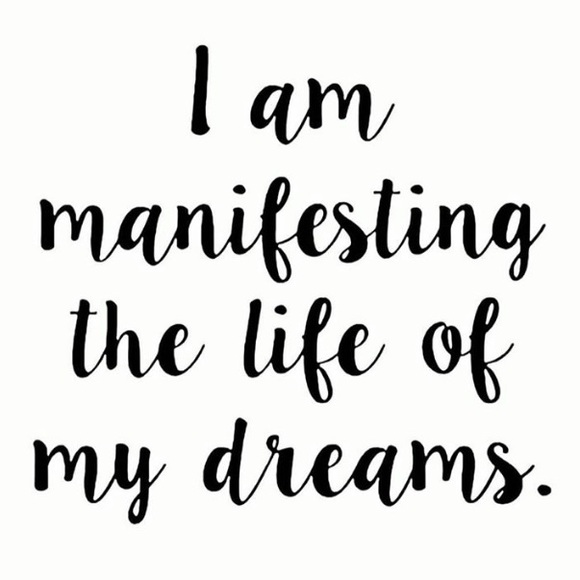 (1) Crystal Moon Earring - Picture 3 of 7